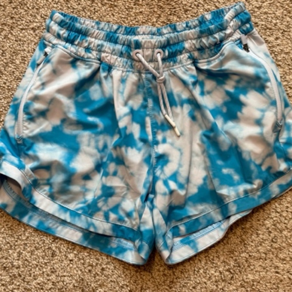 Athleta Girl Tie Dye Blue Shorts XL 14